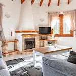 Villa Colbryca By Cumbre del Sol