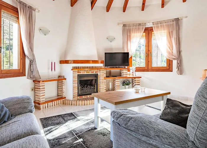 Villa Colbryca By Cumbre del Sol